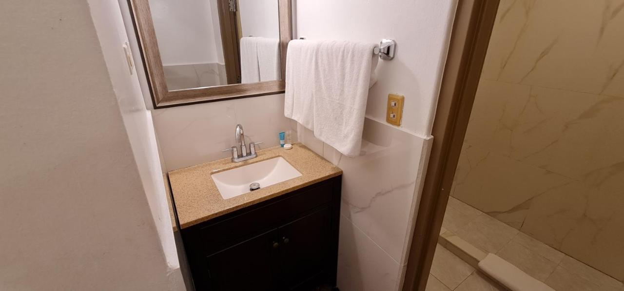 Surestay By Best Western Guam Airport Barrigada Kültér fotó